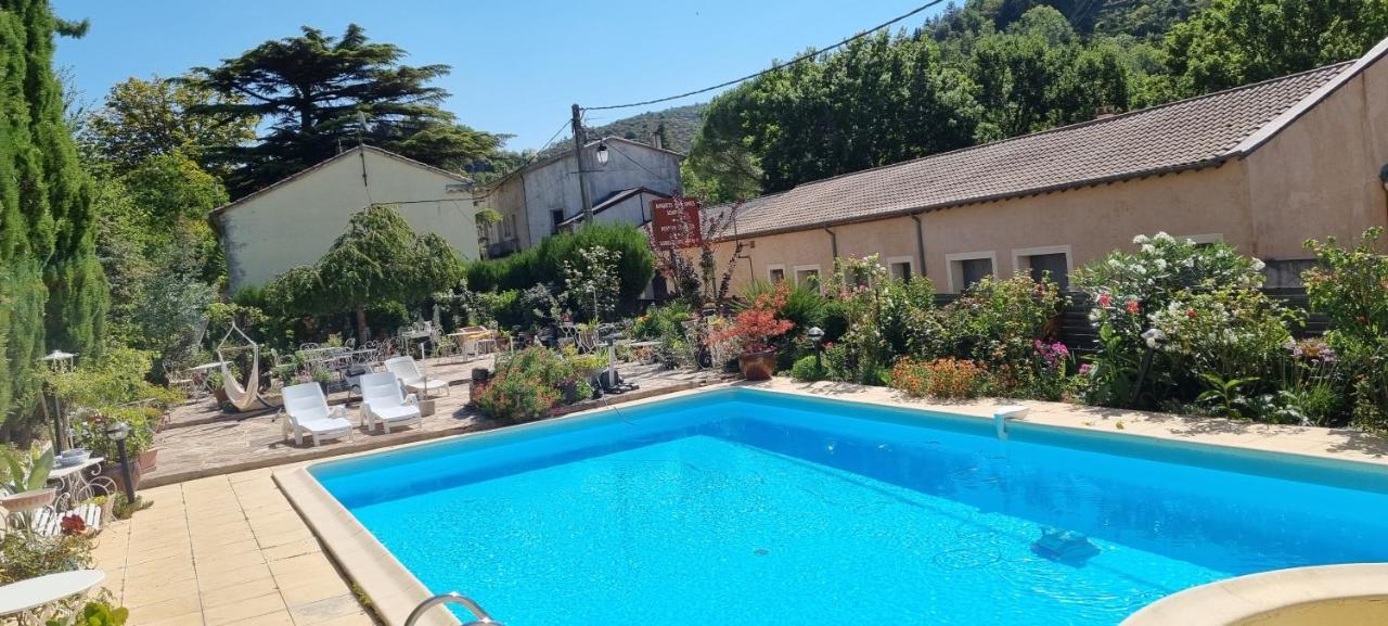 Manoir De Gravezon Bed & Breakfast Lunas  ภายนอก รูปภาพ